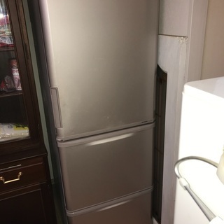 冷蔵庫と食洗機あげます。