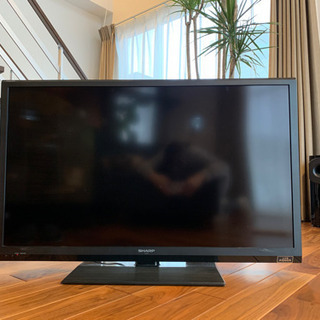 40型テレビです。