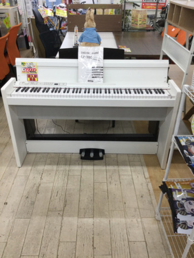 5/16 【他にも電子ピアノを入荷!!】定価68,000円が→39,900円＋税 KORG 88鍵盤 電子ピアノ 2014年製 LP-380 高音質 電動キーボード