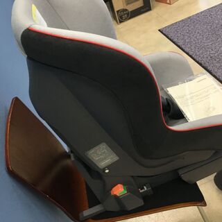 【美品】チャイルドシート『ホンダ車・純正品』『近隣は無償でお届け』