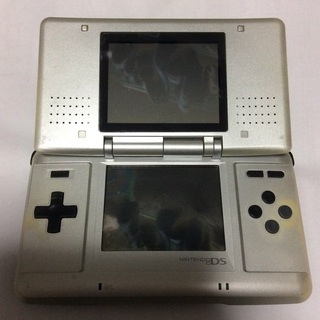 Nintendo DS シルバー 本体