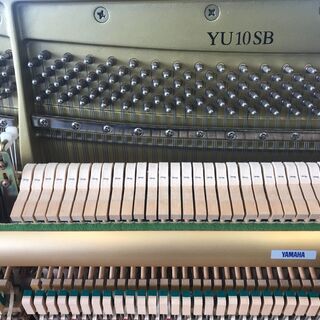 ヤマハ中古アップライトピアノ　YU10SB（2003年製造）