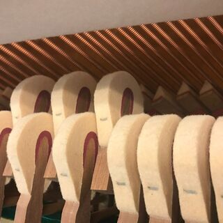 ヤマハ中古アップライトピアノ　UX-3（1987年製造）