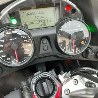 ツアラー　カワサキ1400GTR