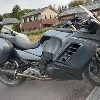 ツアラー　カワサキ1400GTR