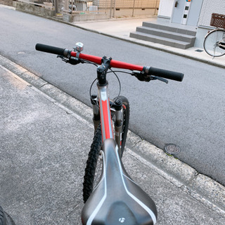 TREK スポーツ自転車
