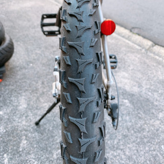 TREK スポーツ自転車