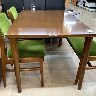 カリモク60+のベンチダイニング4点セットをご紹介！