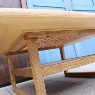 karimoku(カリモク家具)のオーク材を使用したセンターテーブルです 