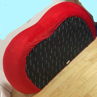 唇　リップ型　ソファー