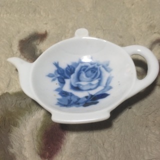 陶器の小皿