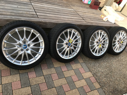 プリウス用スタッドレス