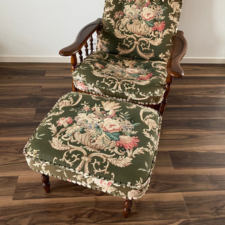 美品　カリモク　オットマン　リクライニング　パーソナルチェア　RT56 カリモク RT56 本革パーソナルチェア リクライニングチェア