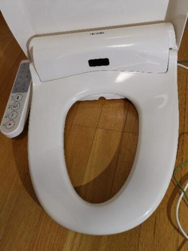 美品】東芝 温水洗浄便座