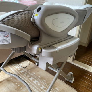 値下げしました。手渡し希望 アップリカ ユラリズム ABオート 使用期間 
