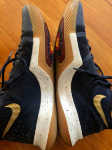 Nike ナイキ室内シューズゴム底体育館シューズインドア Elazza 首里の生活雑貨の中古あげます 譲ります ジモティーで不用品の処分 Nike ナイキ室内シューズゴム底体育館シューズインドア Elazza 首里の生活雑貨の中古あげます 譲ります ジモティーで不用品の処分