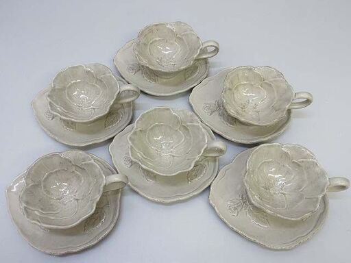 ss2428【中古】　ヴィルジニアカーサ　カップ＆ソーサー　6客セット　c/s 　VIRGINIA CASA　ROMANTICA　ローズ　グレージュ　ハンドメイド 　　洋食器　洋風　食器　陶器　華やか　MADE IN ITALY　インテリア