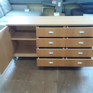 【愛品倶楽部柏店】　ＡＣＴＵＳ　アクタス　ビーチ材　キャスター付サイドボード　【店舗同時販売中】