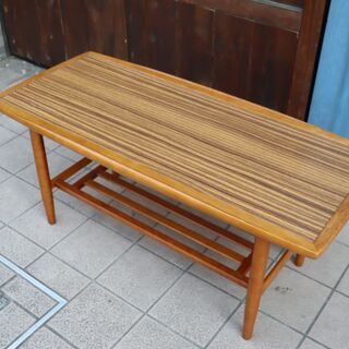 国内老舗家具メーカーkarimoku(カリモク家具)のコーヒーテーブル 大