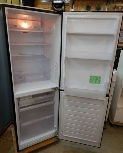 【販売終了しました。ありがとうございます。】AQUA　2ドア　270L　冷凍冷蔵庫　AQR-D27A　2012年製　中古品　/　相模原市　リサイクルショップ　SANYO　アクア
