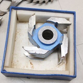 溝切りカンナ刃　サイズいろいろ　SKH2:175×7.5/SKH3:254×12など20枚以上 兼房刃物工業(D4026anxY)