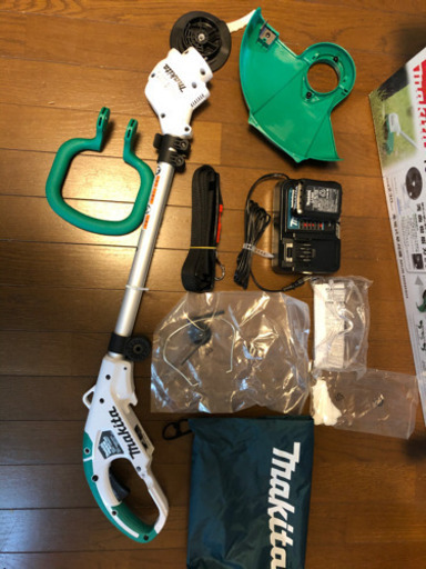 ほぼ新品)マキタ MUR100DSH 充電式草刈機 バッテリー＋充電器付 | itakt.no