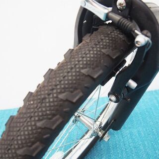 リアサス搭載 超肉厚ソフトサドル 折りたたみ自転車 変速付 THREE