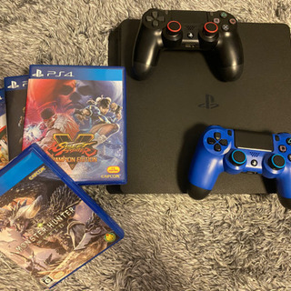 PlayStation 4 プレステ4 (コントローラ2つソフト...