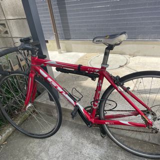 ロードバイク GT 赤