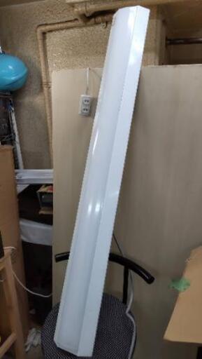 LED 照明器具 蛍光灯 40w中古品です。