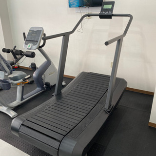 カーブトレッドミル　自走式トレッドミル　DHZ fitness ...