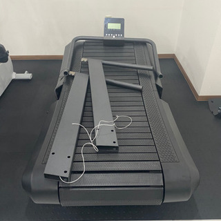 カーブトレッドミル　自走式トレッドミル　DHZ fitness EVOLGEAR