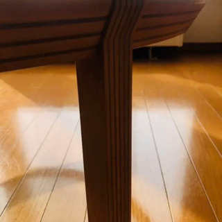 カンディーハウス、ストライプシリーズ丸テーブル