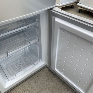 ID 012103 冷蔵庫 2ドア ハイセンス 154L 2020年製 AT-RF150-BK 