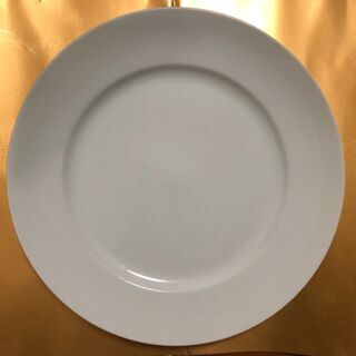 白大皿（リムプレート）