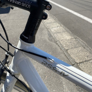 クロスバイク ルイガノ 白