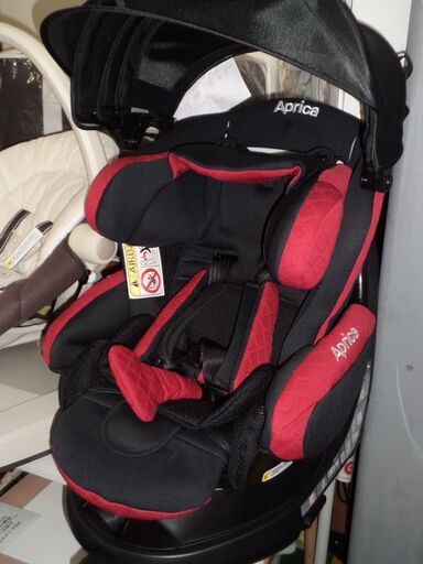 【愛品倶楽部柏店】Aprica アップリカ フラディア グロウ ISOFIX デラックス チャイルドシート【問合わせ番号：110-022390 002】柏市周辺（柏、松戸、流山、我孫子）出張買取 持込買取 引越し 処分 不要 生前整理 遺品整理 ご相談を！【店舗同時販売中】