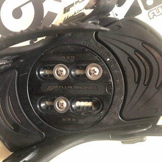 お届けします！美品☆ インフィニティ ボード FLUX ビンディング DAKINE ケース スノーボード スノボ