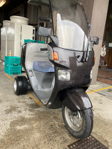 値段交換して下さい❗️キラキラボディのジャイロキャノピー