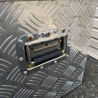 軽トラ　特大サイズ　アルミ工具箱