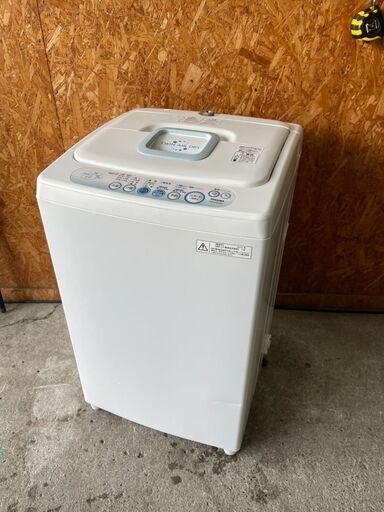 J1808　東芝　洗濯機　4.2㎏　2011年