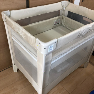 アップリカ ココネルエアー ベビーベッド