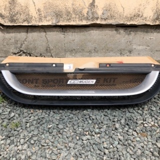 無限 MUGEN 純正 フロントグリル パールホワイト RB1／RB2 前後