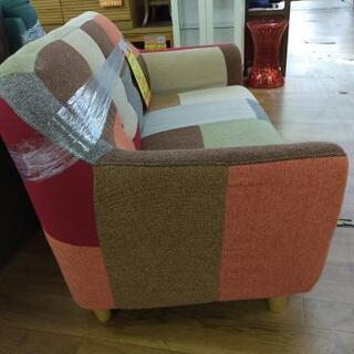 J026  早い者勝ち！  パッチワーク2Pソファ(オットマン付き)  幅127cm J026 早い者勝ち！ パッチワーク2Pソファ(オットマン付き) 幅127cm