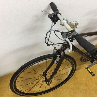 GIANT ESCAPE R3クロスバイク 700×28C 24段変速 引取専用 GIANT