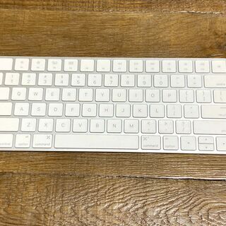 アップル マジックキーボード USキーボードタイプ
