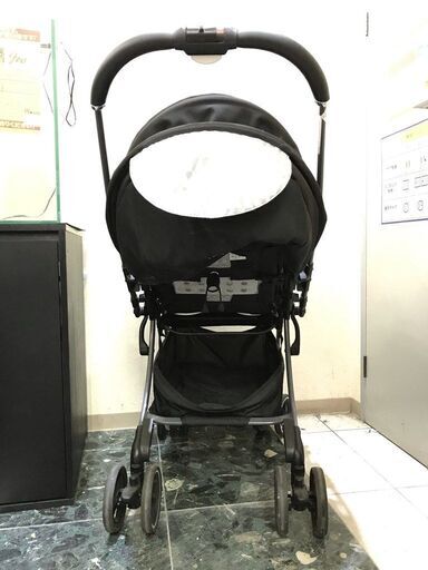 【引取限定】アップリカ ベビーカー 黒 乳母車SG基準 A形 Aprica【小倉南区葛原東】 引取限定】アップリカ ベビーカー 黒 乳母車SG基準 A形 Aprica【小倉南