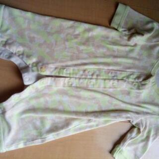【ネット決済】赤ちゃん新生児服サイズ50－60緑グリーン迷彩柄