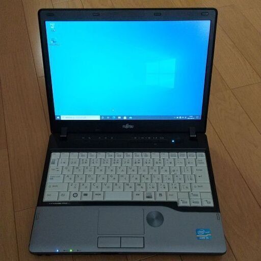 富士通LIFEBOOKP772/E 128SSD 8GB