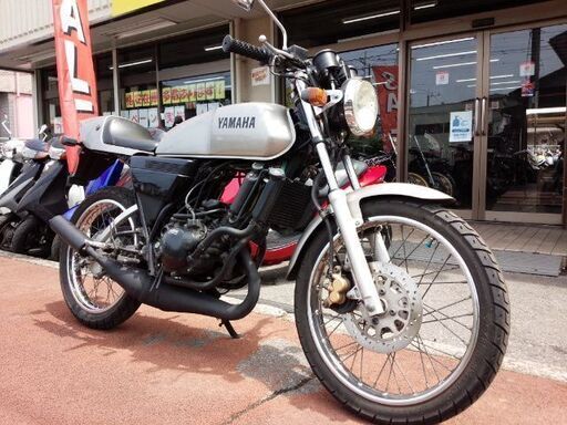 NO.3801　ＲＺ５０　水冷２サイクル　クラッチ付き６速ミッションき　シルバー　☆彡